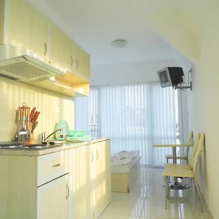 Слънчево Студио В Роуз Резиденс - Слънчев Бряг Appart hôtel Slantchev Briag